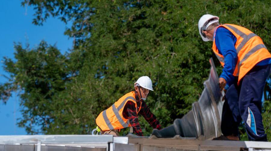 Skylight repair in Sully, IA